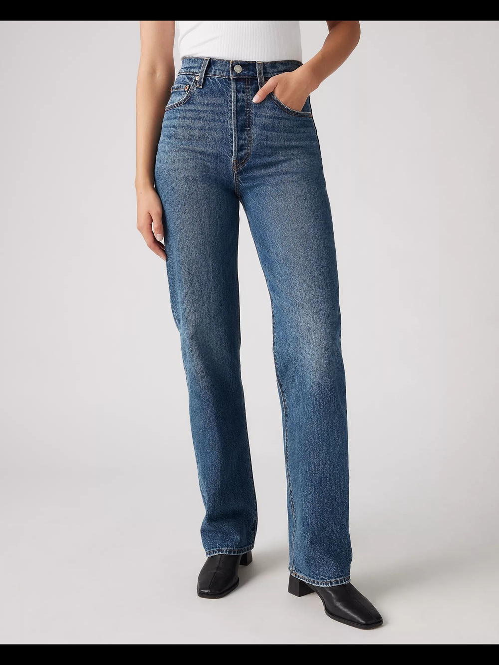 Classic High-Rise Straight Leg Women's Jeans - Blue